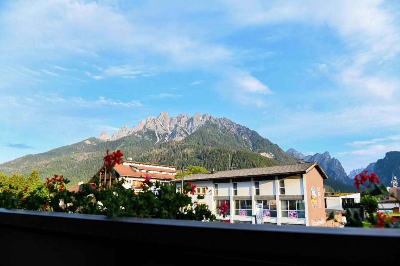 Guesthouse Rosengarten Toblach Exteriér fotografie