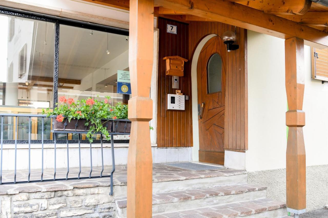 Guesthouse Rosengarten Toblach Exteriér fotografie